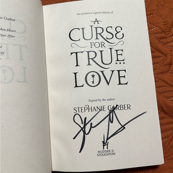 Once upon a broken heart trilogy Stephanie Garber - Picture 5 of 5